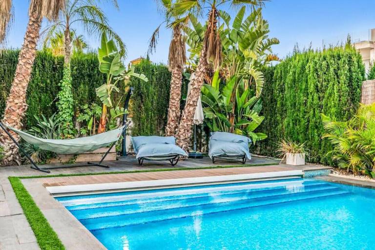 Villa  Los Belones