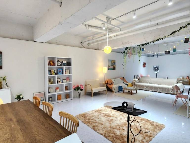 Clean, Very Large Accommodation Suitable for Large Groups - 60평, 60pyeong Unit, Bedding Provided — photo 5