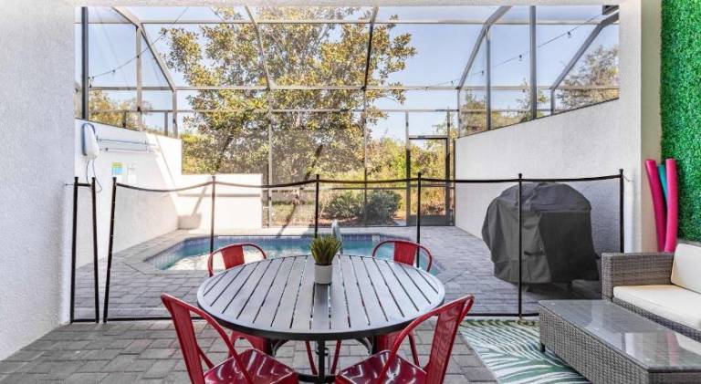 House with pool | Pets are welcome — photo 5