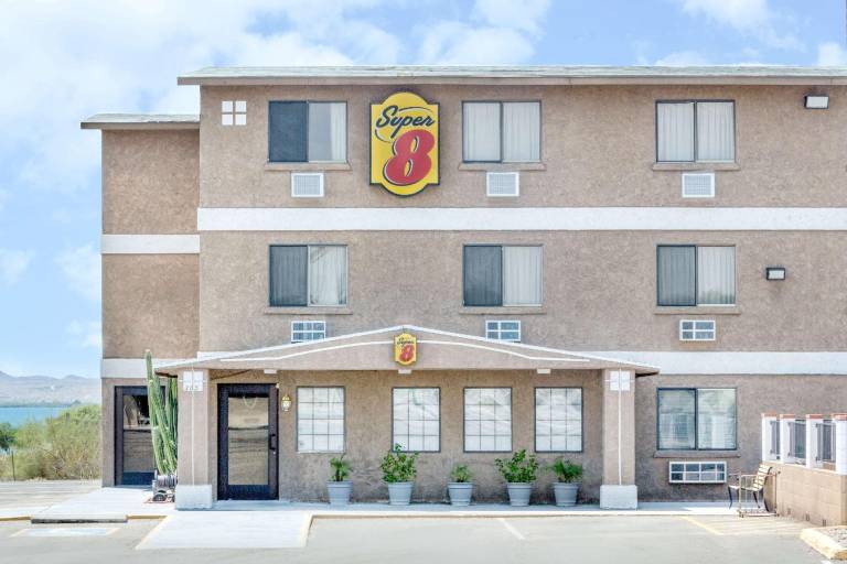 Super 8 By Wyndham Lake Havasu City in Lake Havasu City, AZ