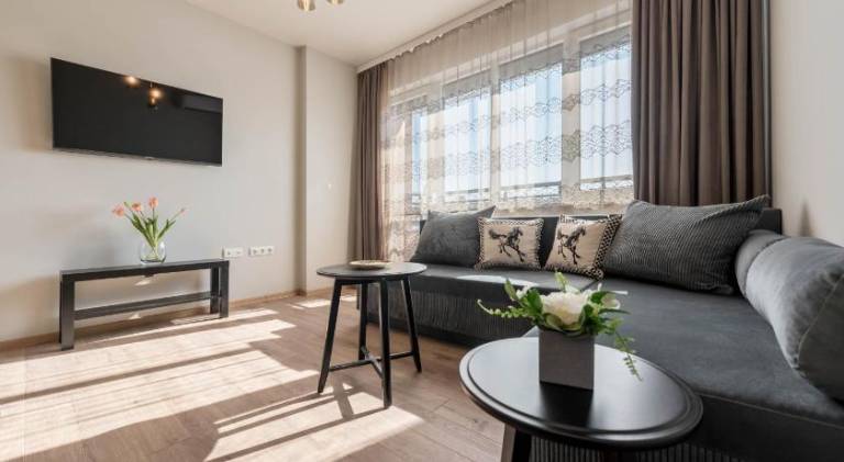 Sunny Ap & Parking 5min From The Beach in Varna