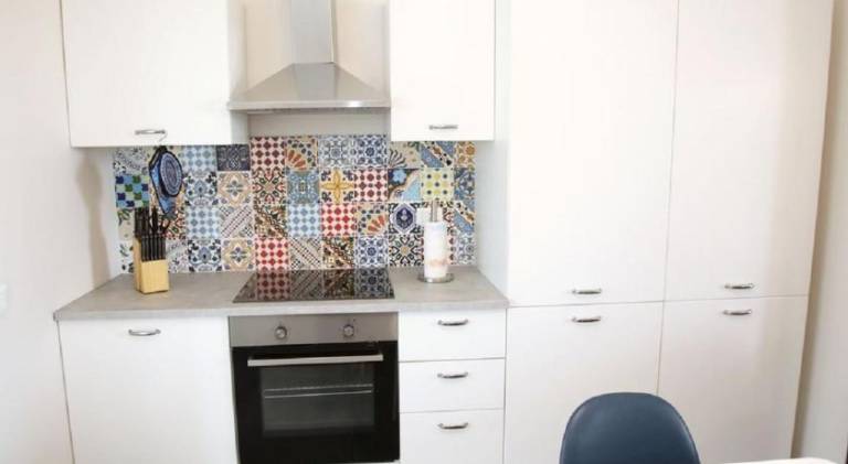 Pleasant holiday apartment with terrace, jacuzzi & private pool | Pets allowed — photo 4