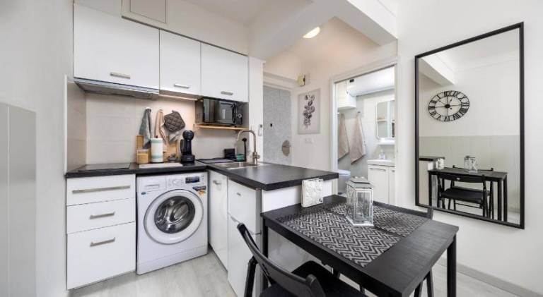 Beautiful apartment with yard & terrace | Next to the beach | Pet-friendly — photo 2