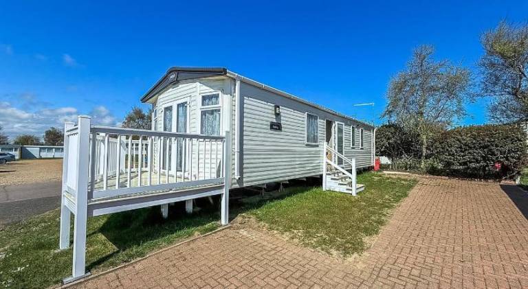 Homely 6 Berth Caravan At Belle Aire Holiday Park Ref 00044Ba in Great Yarmouth