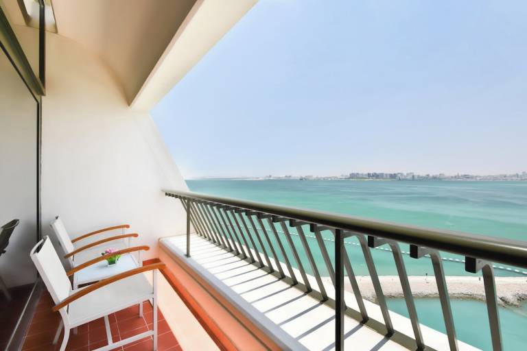 Resort  West Bay