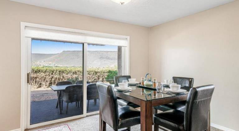 Pleasant rental apartment with pool & jacuzzi | Pets allowed — photo 4