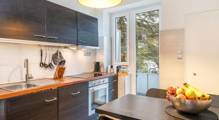 Holiday apartment with 2 rooms for 6 persons — photo 2