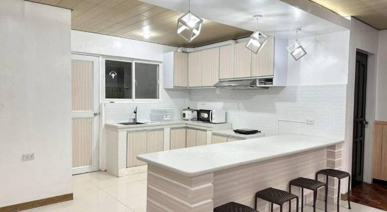 The CloudPod Baguio 3BR with Balcony at Mines View — photo 4