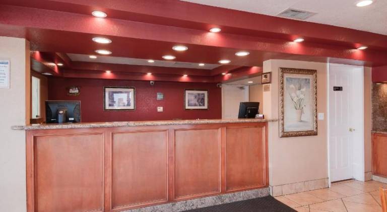 Vagabond Inn Bakersfield North — photo 4