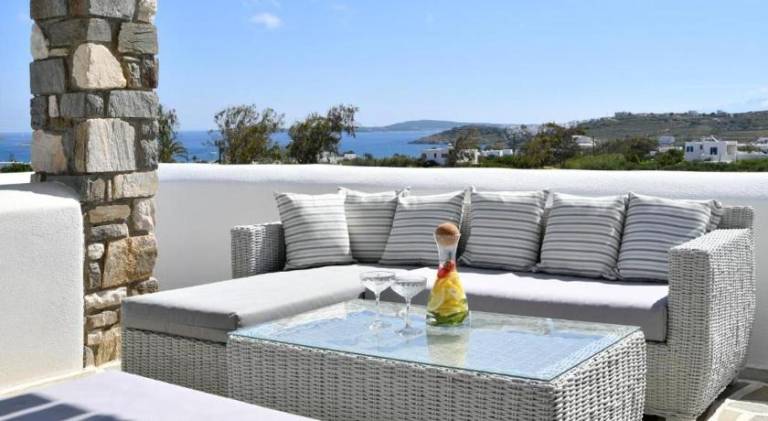 Family-friendly beautiful serviced apartment with garden, terrace & pool | Dogs allowed — photo 3