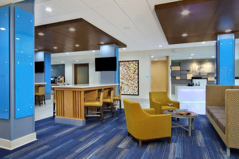 Holiday Inn Express And Suites Lake Charles South Casino Area By IHG — photo 4