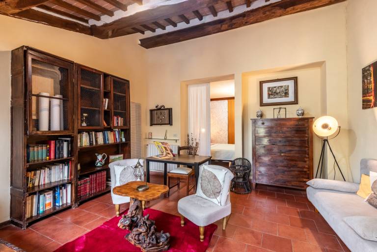 'Arco - Antiche Dimore' with Shared Pool, Wi-Fi, and Air Conditioning — photo 4