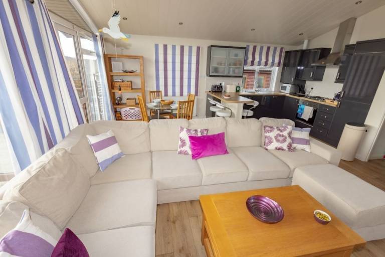 Lodge Newton Ferrers