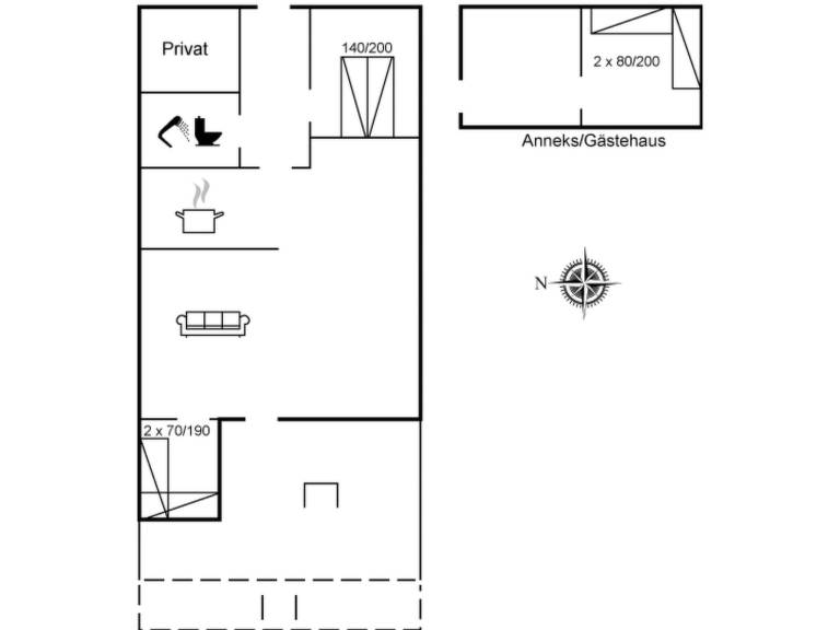 House with patio — photo 2
