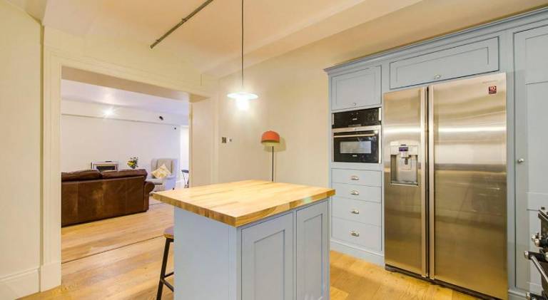 Apartment | Next to Edinburgh Castle — photo 3
