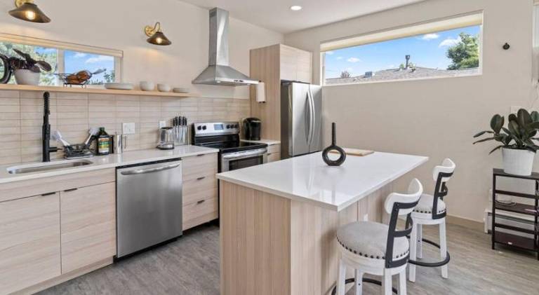 House | Dogs allowed in Englewood, CO