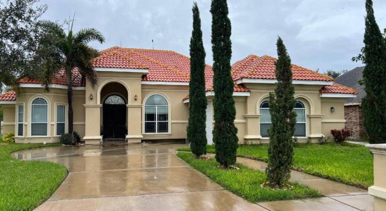 Room, Private Restroom and Entrance in Edinburg, TX