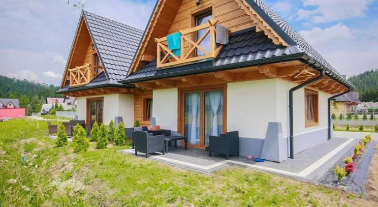 Chalet with jacuzzi & pool | Pet-friendly — photo 3