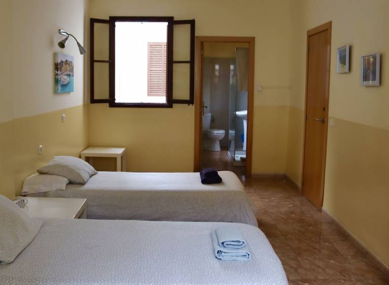 Hostel El Arenal city