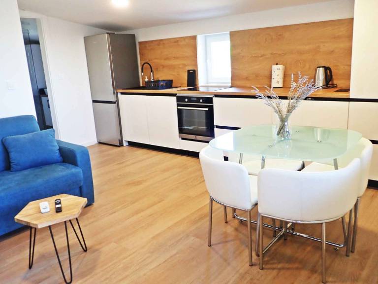 Holiday apartment with air conditioning — photo 4