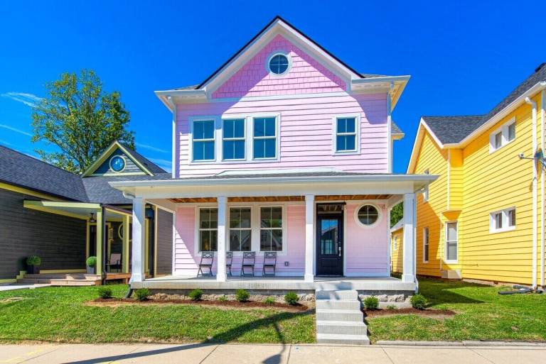 House Bates-Hendricks