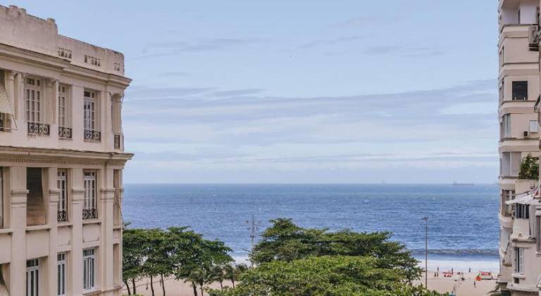 Apartment | Next to the beach | Perfect for remote work | Pets are welcome in Leme