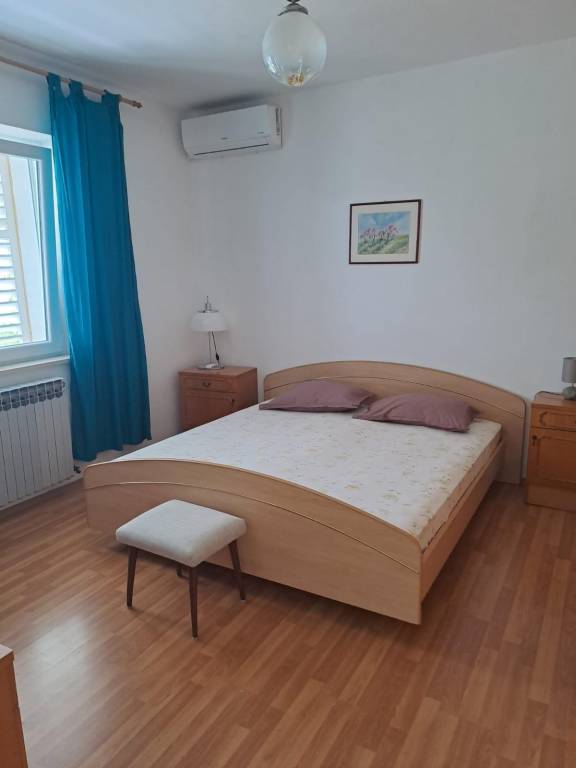 Three bedroom apartment with terrace and sea view Brela, Makarska (A-18495-b) — photo 3