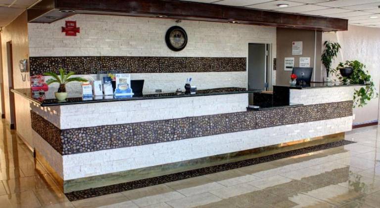 Ramada by Wyndham Grand Junction — photo 4