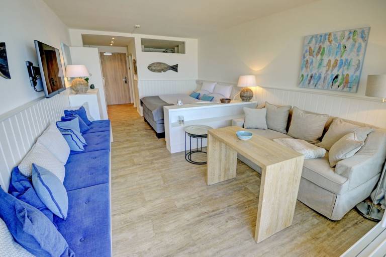 Fewo1846 - At the Beach (App. 118) elegant studio apartment with sea views — photo 3