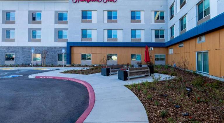Hampton Inn by Hilton Selma — photo 2