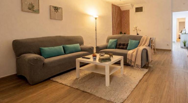 Rental apartment with 3 rooms for 6 persons — photo 2