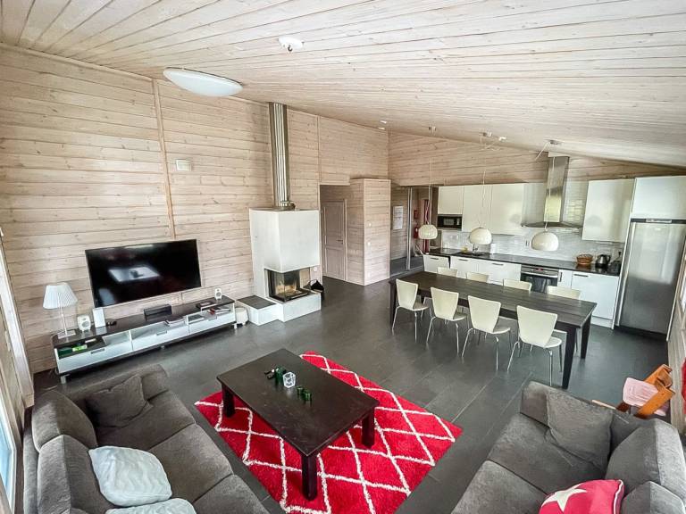 Vacation home with sauna — photo 4