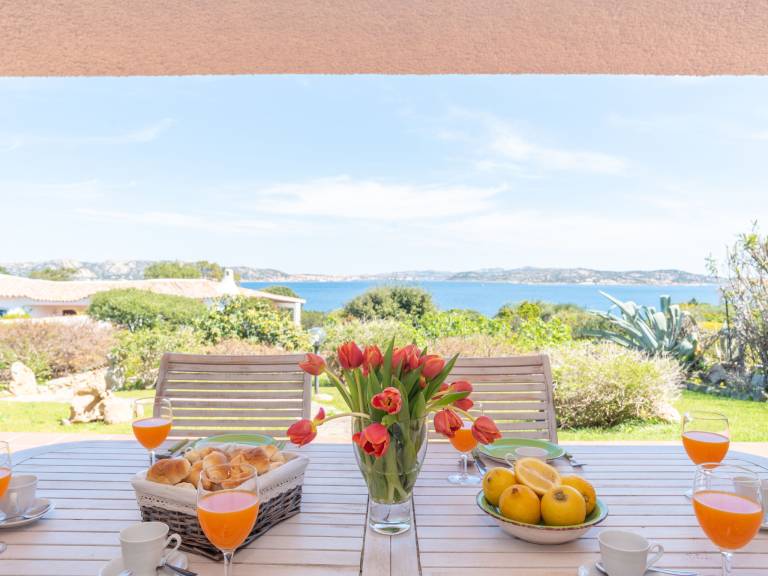 House with BBQ, yard & terrace | Sea view — photo 3