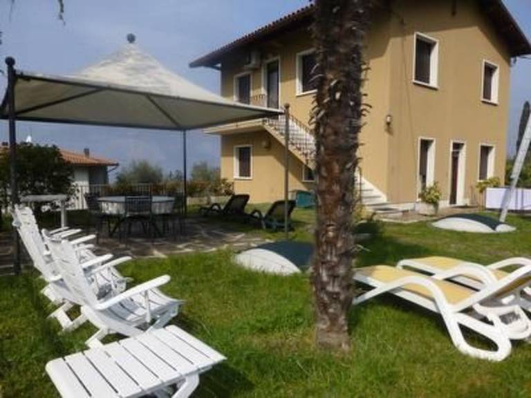 Ferienwohnung mit Hund in Malcesine f&uuml;r max. 4 Personen
