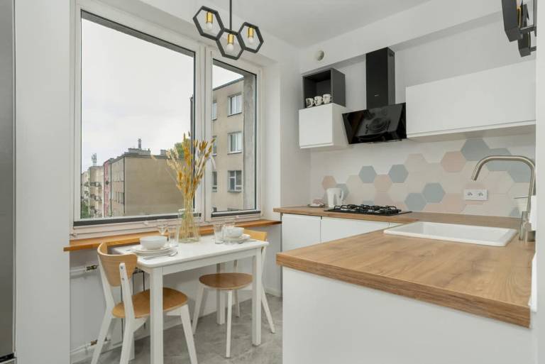 Family-oriented pleasant studio | Pets allowed — photo 4