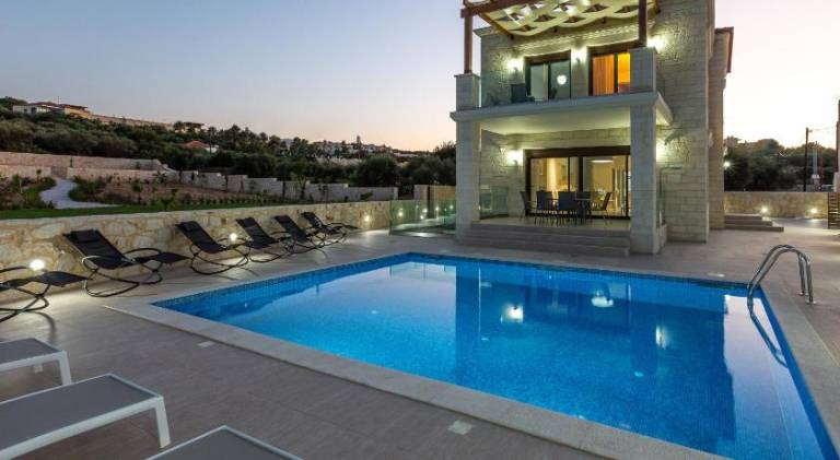 Villa with pool | Beach nearby | Pet-friendly in Apokoronas