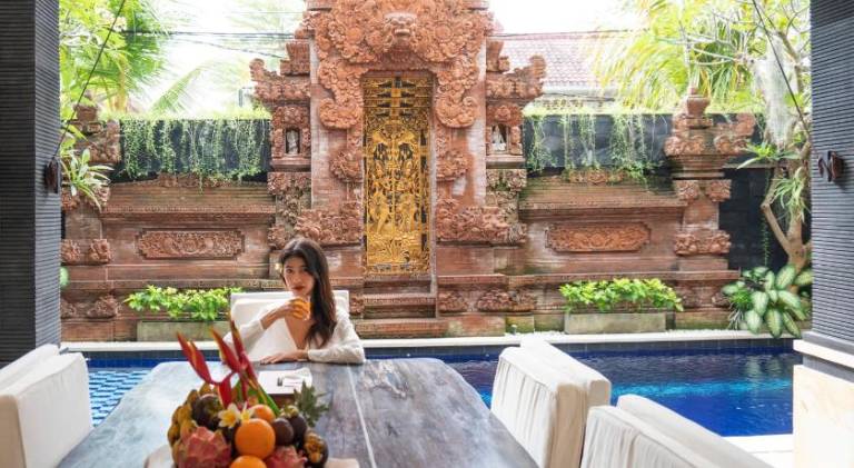 Winy Estate - Luxury Villa with Rooftop Jacuzzi — photo 5