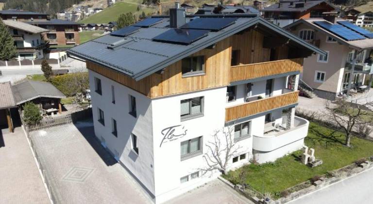 Rental apartment with BBQ & yard in Grossarl
