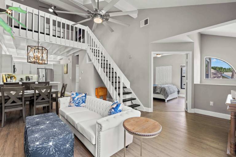 Condo Naples