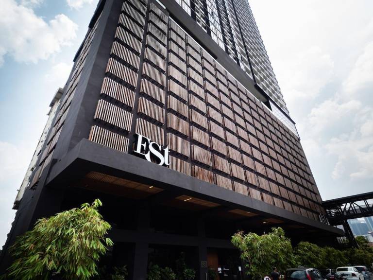 The Establishment at Bangsar KL Sentral in Perm