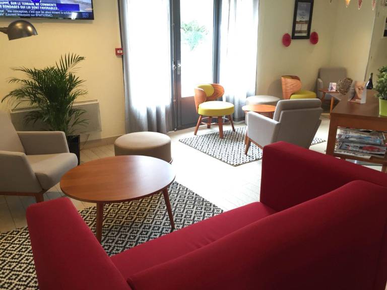 Campanile Evry Est Saint Germain les Corbeil Hotel — photo 4
