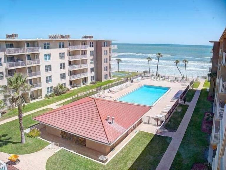 Condo  New Smyrna Beach