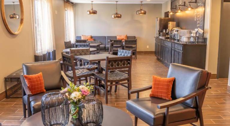 Distill Inn — photo 4