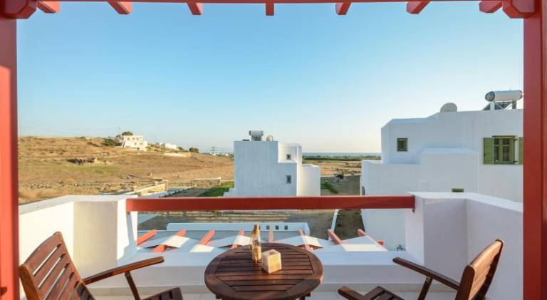 Family-oriented villa with garden, grill & pool | Dogs allowed — photo 4