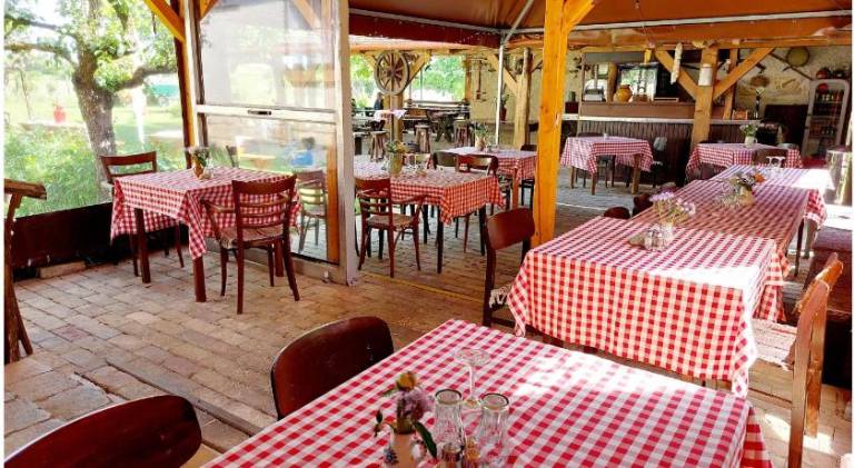 Kazmer Szallas - Gasthaus — photo 3