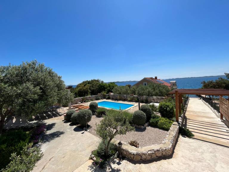 Ferienhaus in Dobropoljana f&uuml;r max. 4 Personen