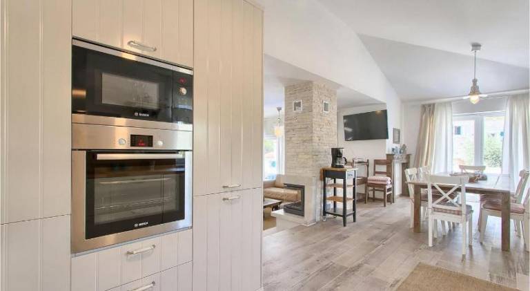 Ample house with pool | Pets allowed — photo 4