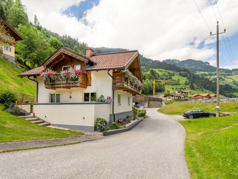 Ferienwohnung mit Hund in Großarl f&uuml;r max. 6 Personen