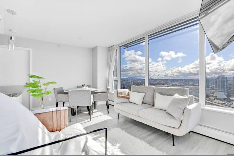 Spacious Downtown Condo