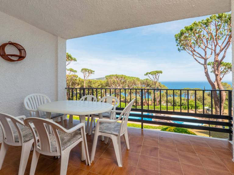 Wonderful rental apartment with pool | Close to the beach | Pet-friendly — photo 3